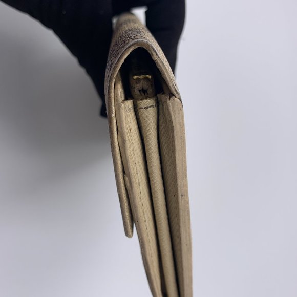 Authentic Louis Vuitton DA White Long Wallet - Picture 6 of 15